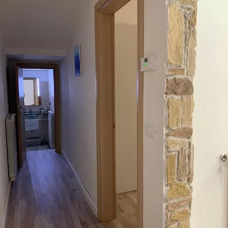 Apartament House Galleno