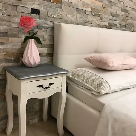 Apartament House Galleno